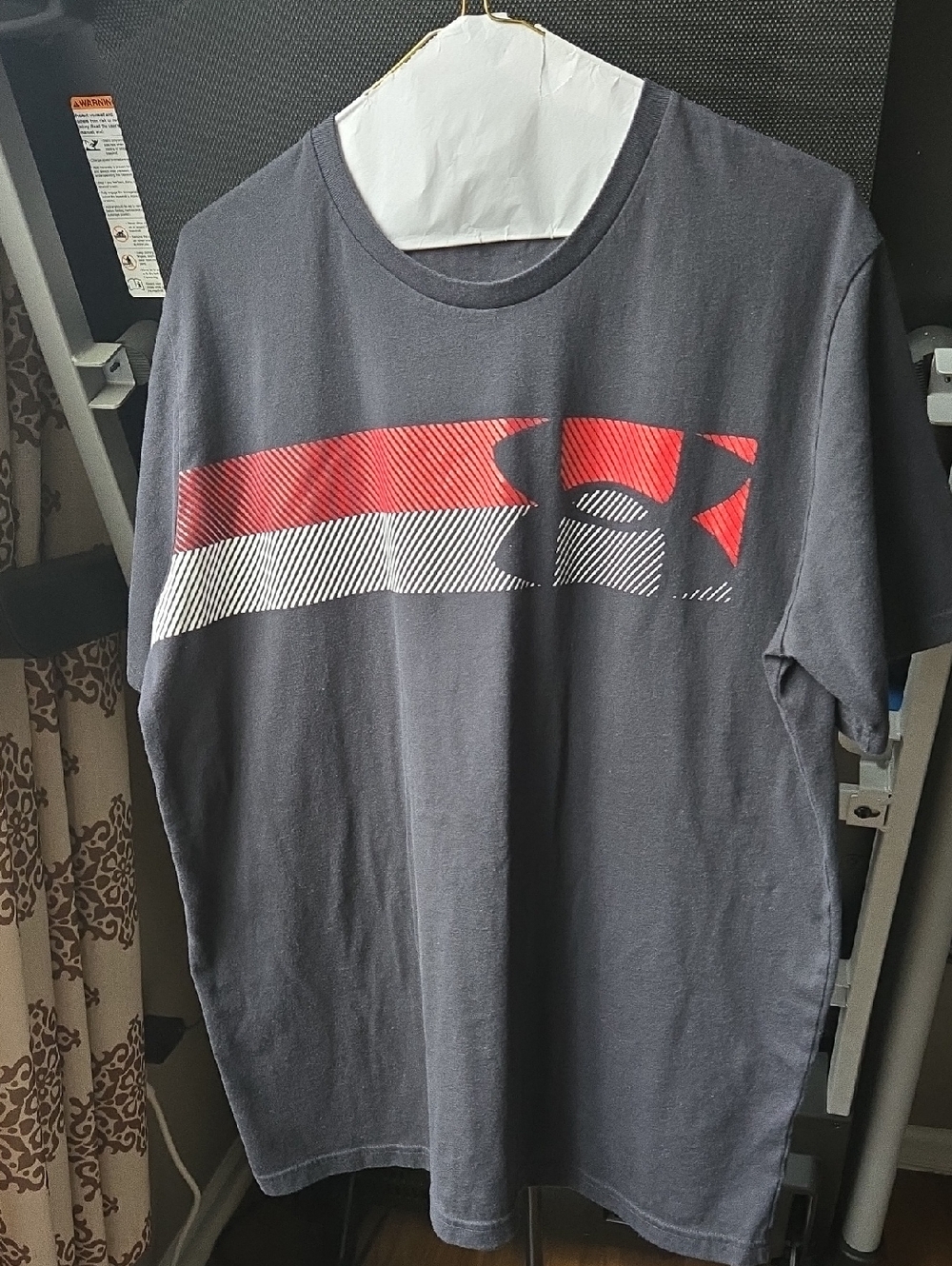 Under Armor Men's Tshirt